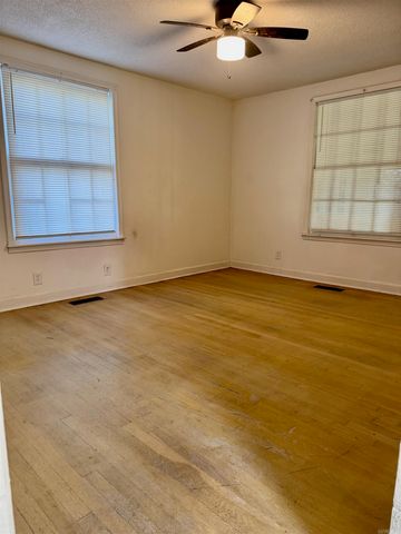 702 Freeman Street, Jonesboro, AR 72401