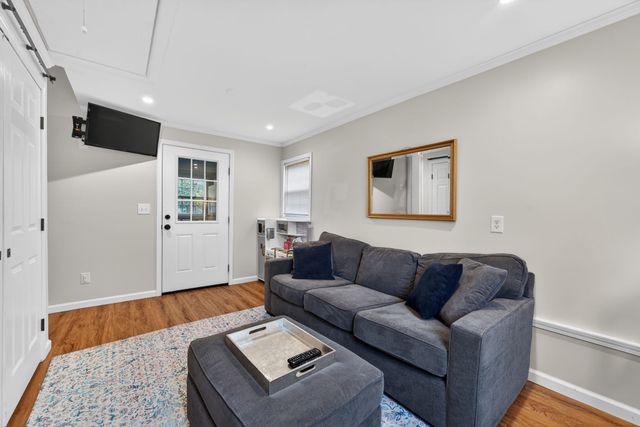 304 Cross Timbers Dr, Nashville, TN 37221