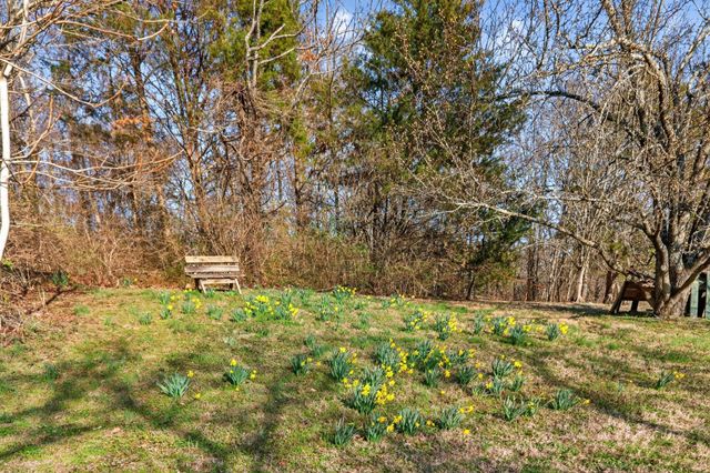 304 Cross Timbers Dr, Nashville, TN 37221