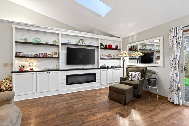 19 Shaker Run Road, Lebanon, OH 45036