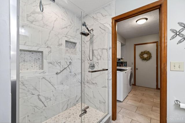 19 Shaker Run Road, Lebanon, OH 45036