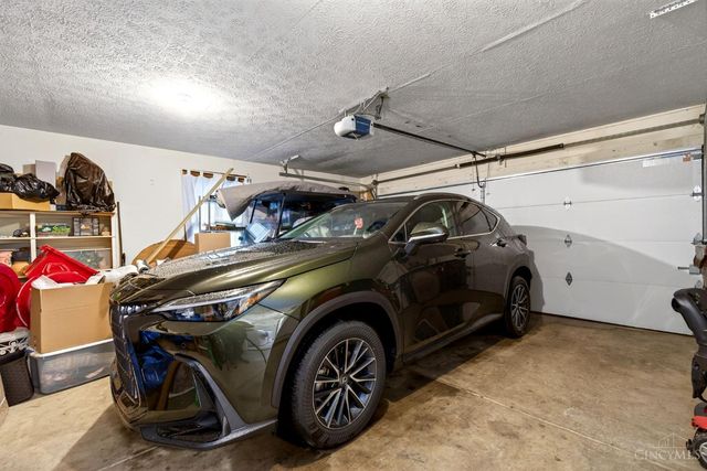 19 Shaker Run Road, Lebanon, OH 45036