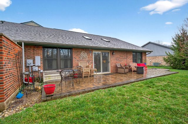 19 Shaker Run Road, Lebanon, OH 45036