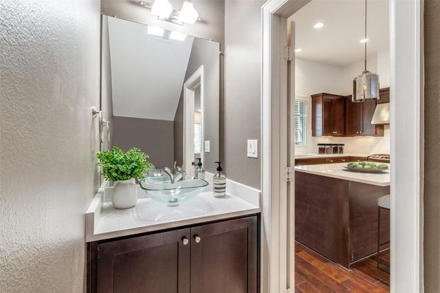 3210 Carlisle Street 37, Dallas, TX 75204