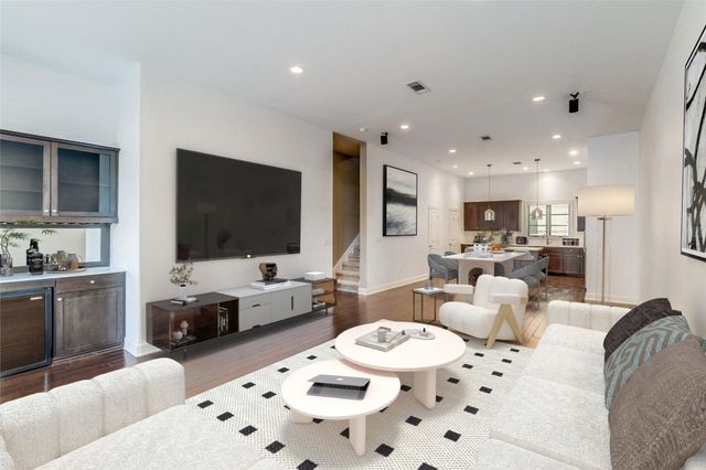 3210 Carlisle Street 37, Dallas, TX 75204