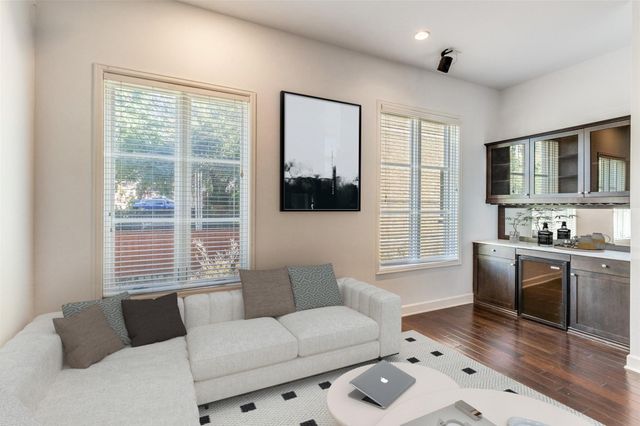 3210 Carlisle Street 37, Dallas, TX 75204