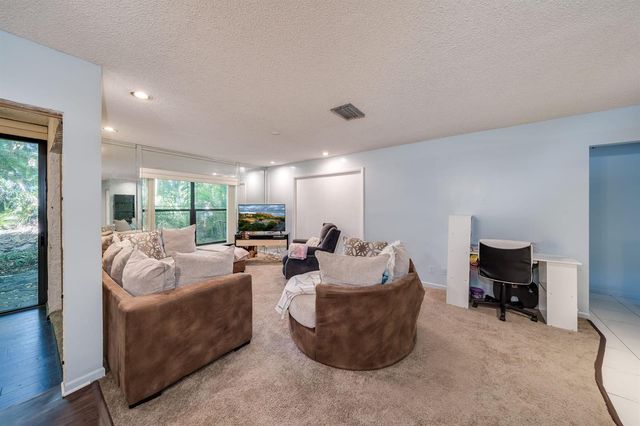 4217 NW 22nd Street 2-108, Coconut Creek, FL 33066