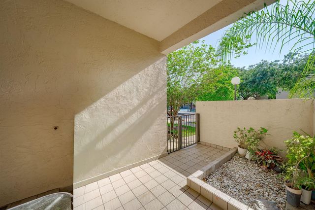 4217 NW 22nd Street 2-108, Coconut Creek, FL 33066