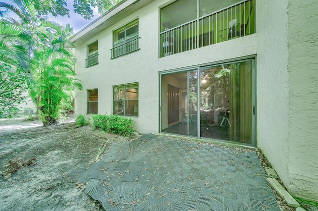 4217 NW 22nd Street 2-108, Coconut Creek, FL 33066