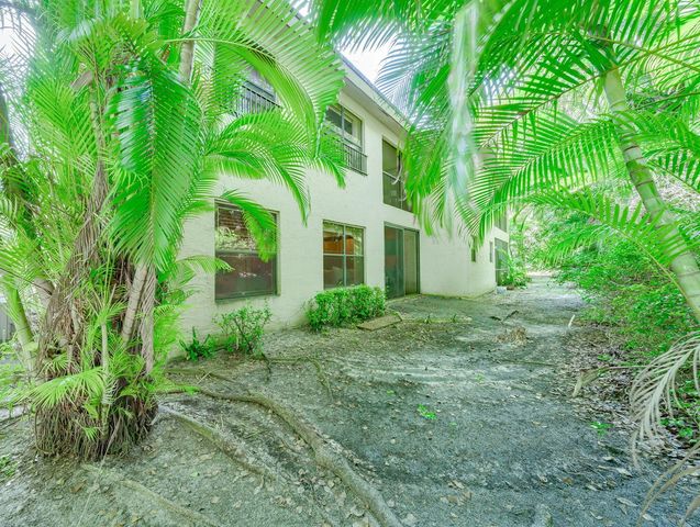 4217 NW 22nd Street 2-108, Coconut Creek, FL 33066