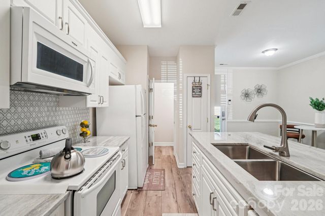 12754 Cross Dale Drive, Huntersville, NC 28078