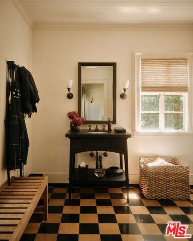 703 N Arden Drive, Beverly Hills, CA 90210