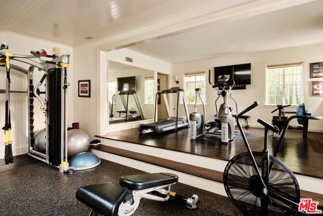 703 N Arden Drive, Beverly Hills, CA 90210
