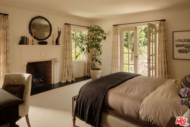 703 N Arden Drive, Beverly Hills, CA 90210