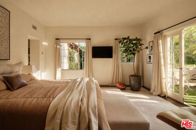 703 N Arden Drive, Beverly Hills, CA 90210