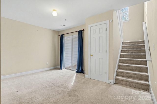 6812 Park Place Drive, Charlotte, NC 28262