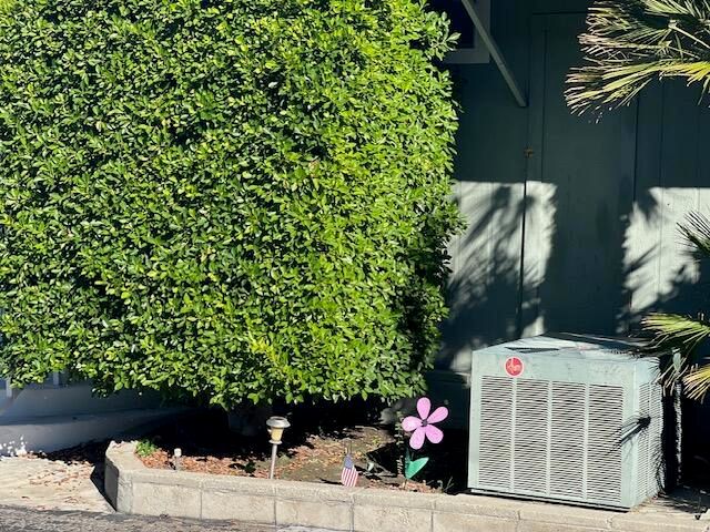 50 Country Club Drive, Palm Desert, CA 92260