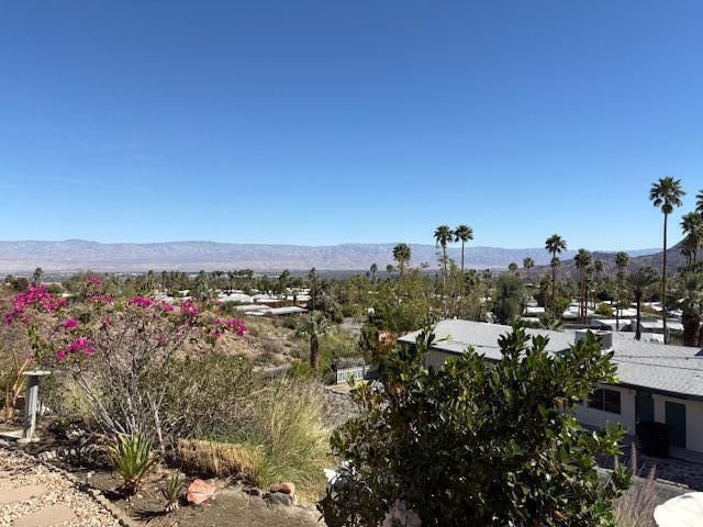 50 Country Club Drive, Palm Desert, CA 92260