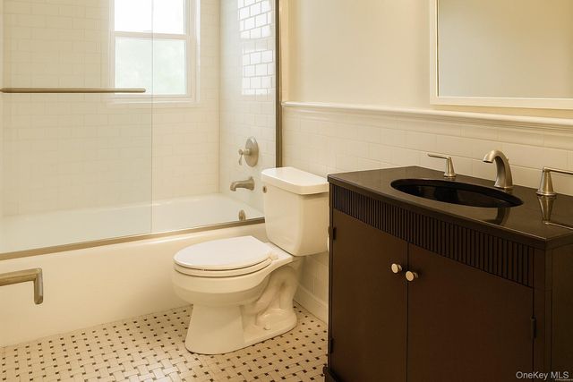 1020 Warburton Avenue 7G, Yonkers, NY 10701