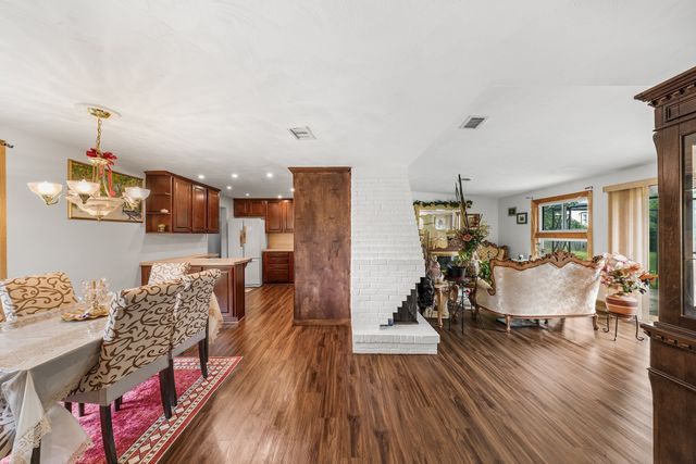 91 Gerald Ave, Brockton, MA 02302