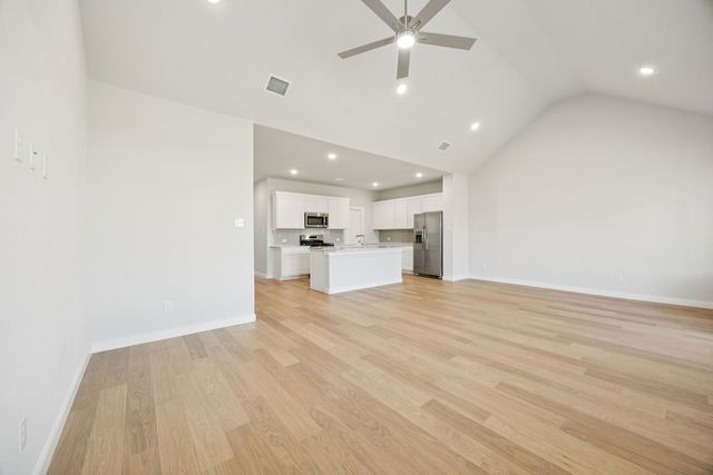 200 Fairlawn Drive, Princeton, TX 75071