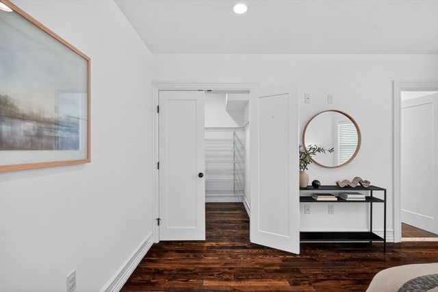 51 Vale St. 1, Boston, MA 02119