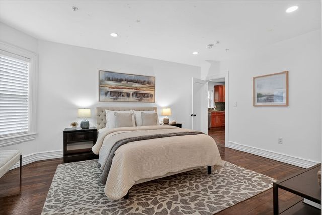 51 Vale St. 1, Boston, MA 02119