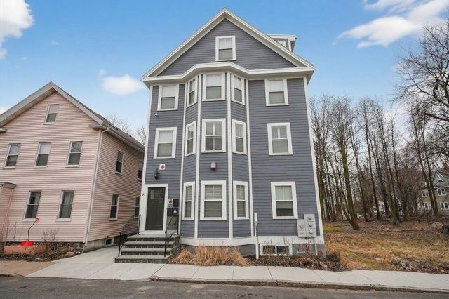 51 Vale St. 1, Boston, MA 02119