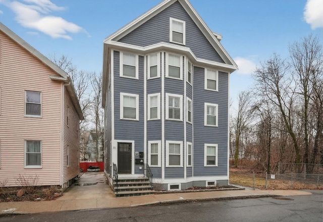 51 Vale St. 1, Boston, MA 02119