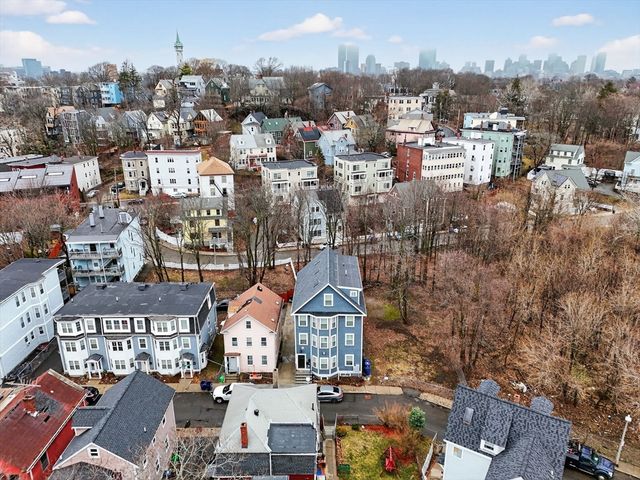 51 Vale St. 1, Boston, MA 02119