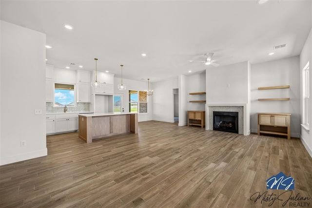 5430 NE Minnow Ln, Elgin, OK 73538