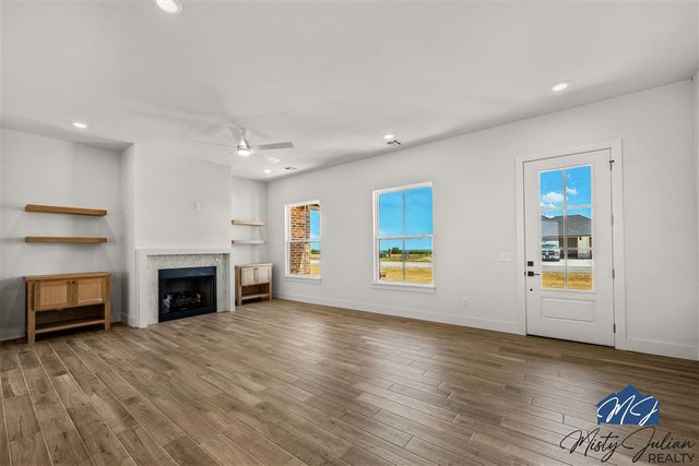 5430 NE Minnow Ln, Elgin, OK 73538