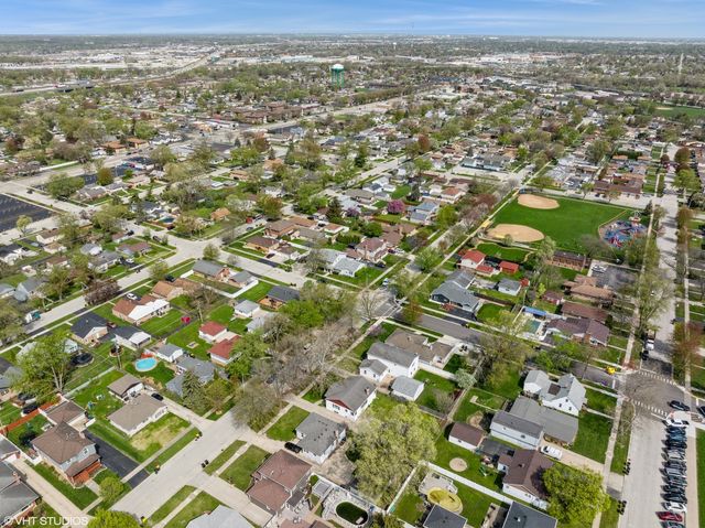 10807 Oak Avenue, Chicago Ridge, IL 60415
