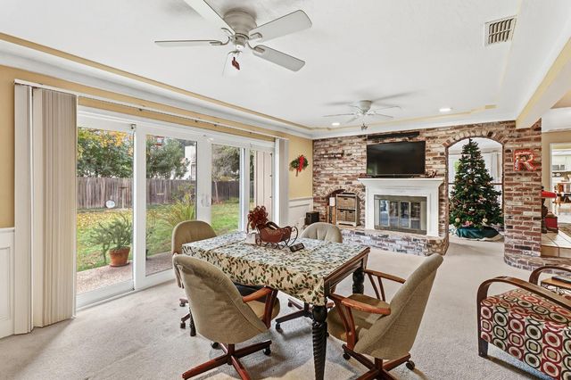 120 River Ridge Way, Folsom, CA 95630