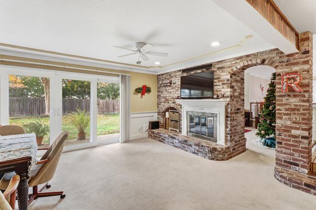 120 River Ridge Way, Folsom, CA 95630