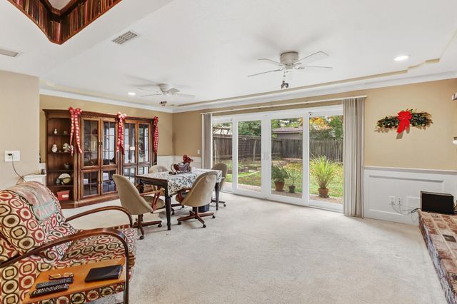 120 River Ridge Way, Folsom, CA 95630