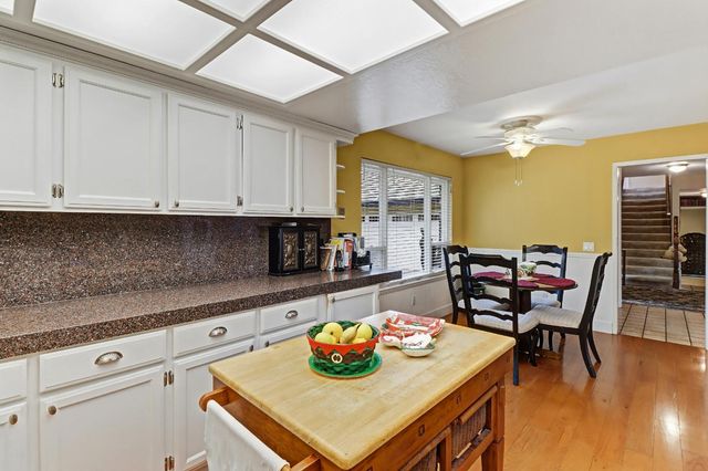 120 River Ridge Way, Folsom, CA 95630