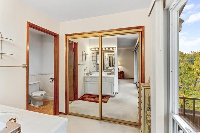 120 River Ridge Way, Folsom, CA 95630