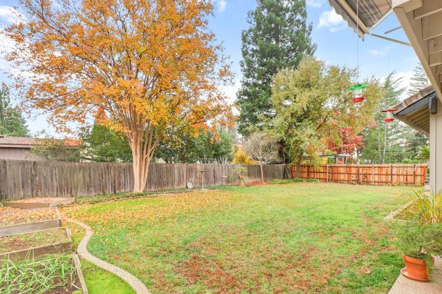 120 River Ridge Way, Folsom, CA 95630