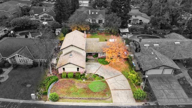 120 River Ridge Way, Folsom, CA 95630