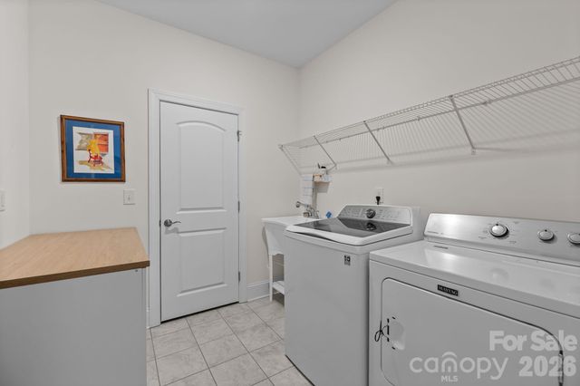 5235 Courtyard Lane, Belmont, NC 28012