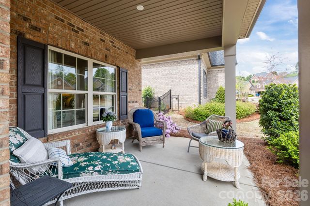 5235 Courtyard Lane, Belmont, NC 28012