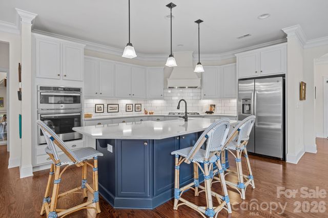 5235 Courtyard Lane, Belmont, NC 28012