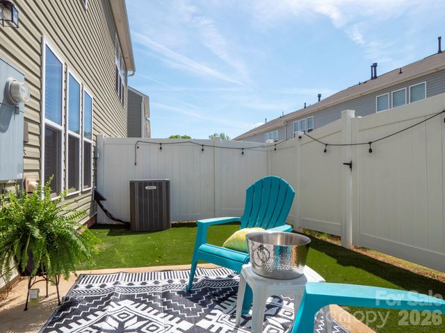 827 Canoe Song Road, Fort Mill, SC 29708