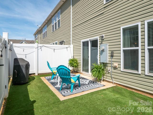 827 Canoe Song Road, Fort Mill, SC 29708