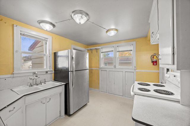 2029 Conway Street, Saint Paul, MN 55119