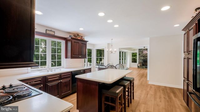 4841 LOWER MOUNTAIN ROAD, New Hope, PA 18938