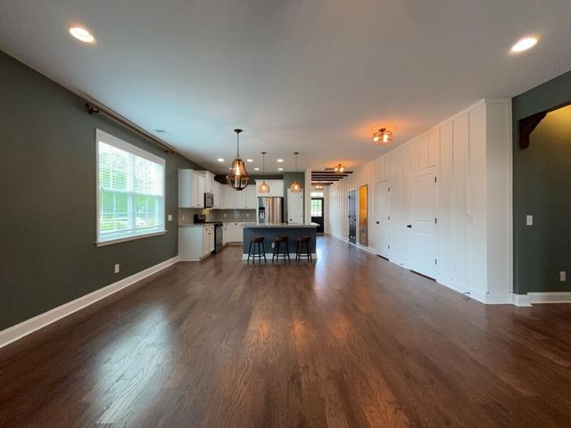 373 Whispering Breeze Lane, Summerville, SC 29483