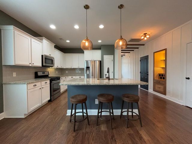 373 Whispering Breeze Lane, Summerville, SC 29483