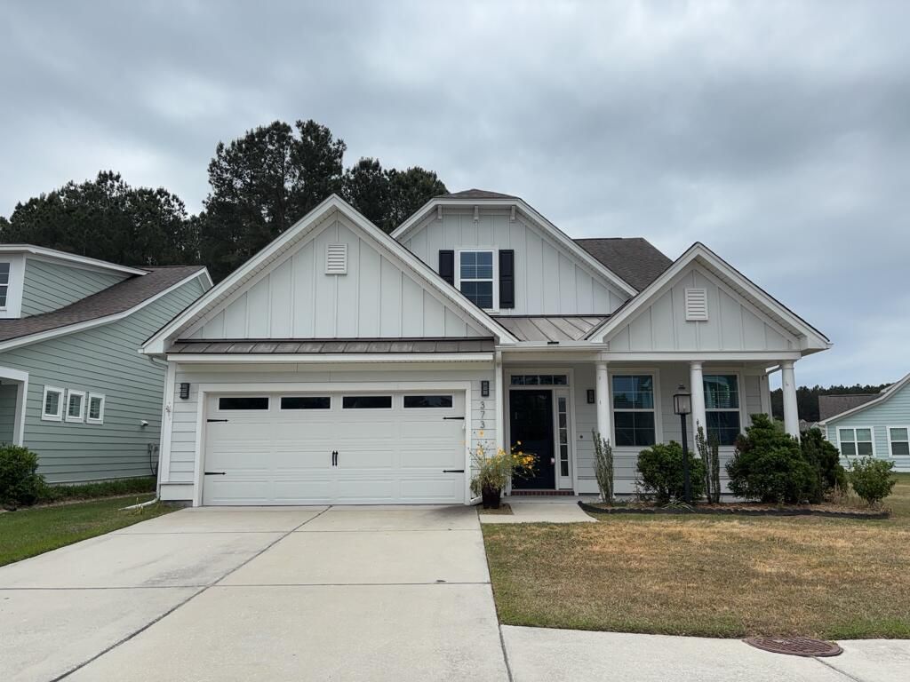 373 Whispering Breeze Lane, Summerville, SC 29483